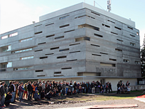Edifio del instituto de investigaciones biotecnológicas (IIB)